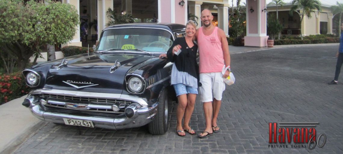 Returning to the hotel after a day-trip Tour in Havana