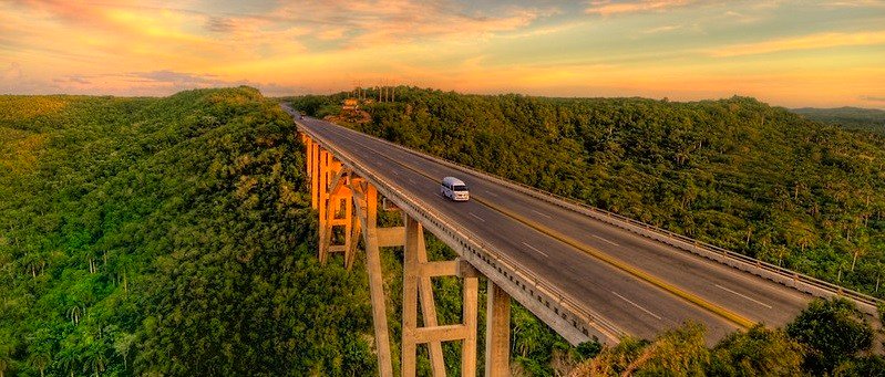 Puente Bacunayagua